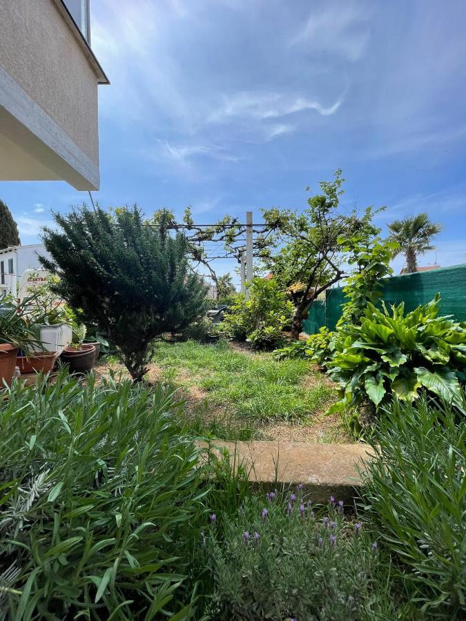 Apartman Mirna Rovinj Bagian luar foto