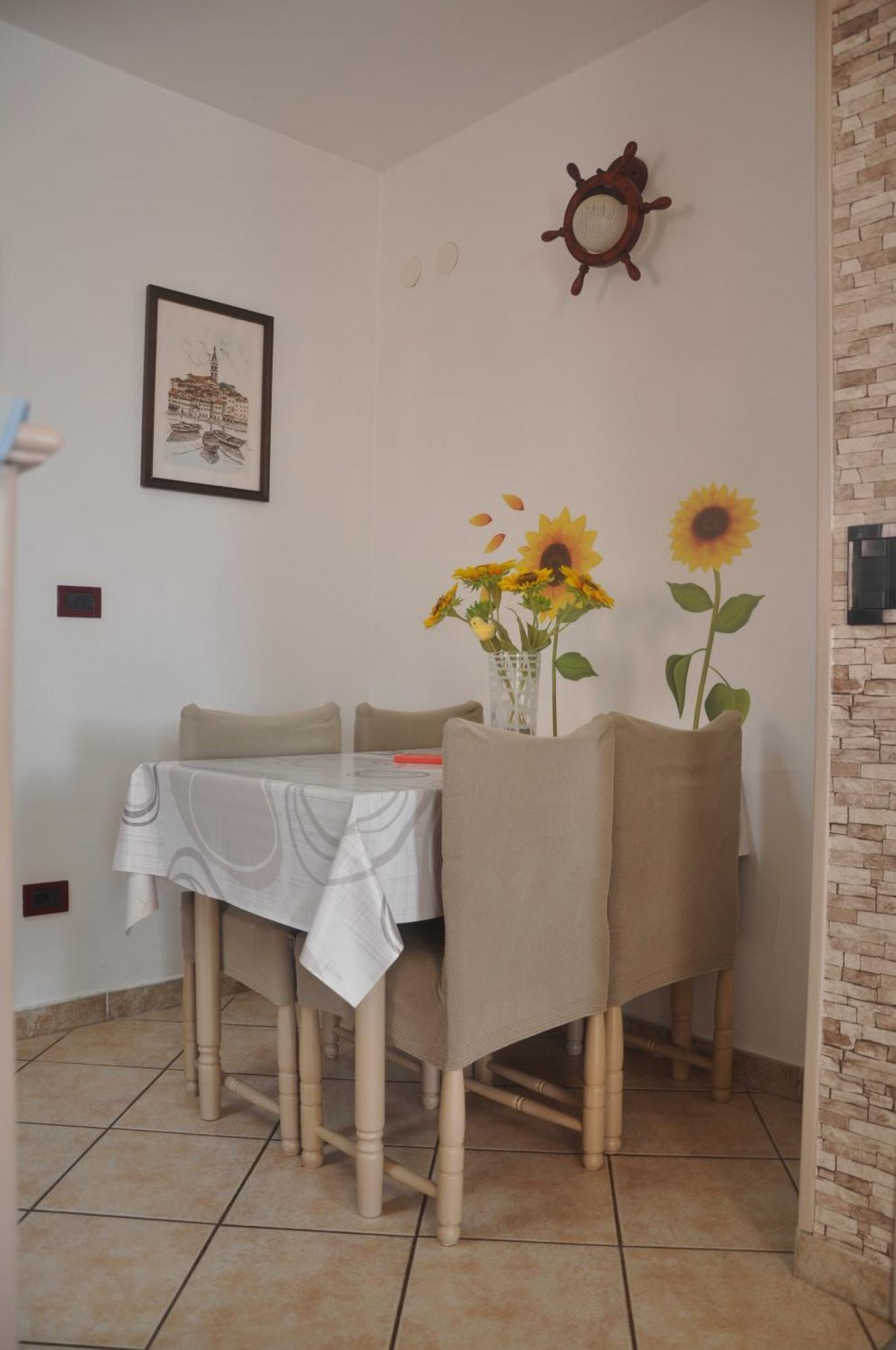 Apartman Mirna Rovinj Bagian luar foto